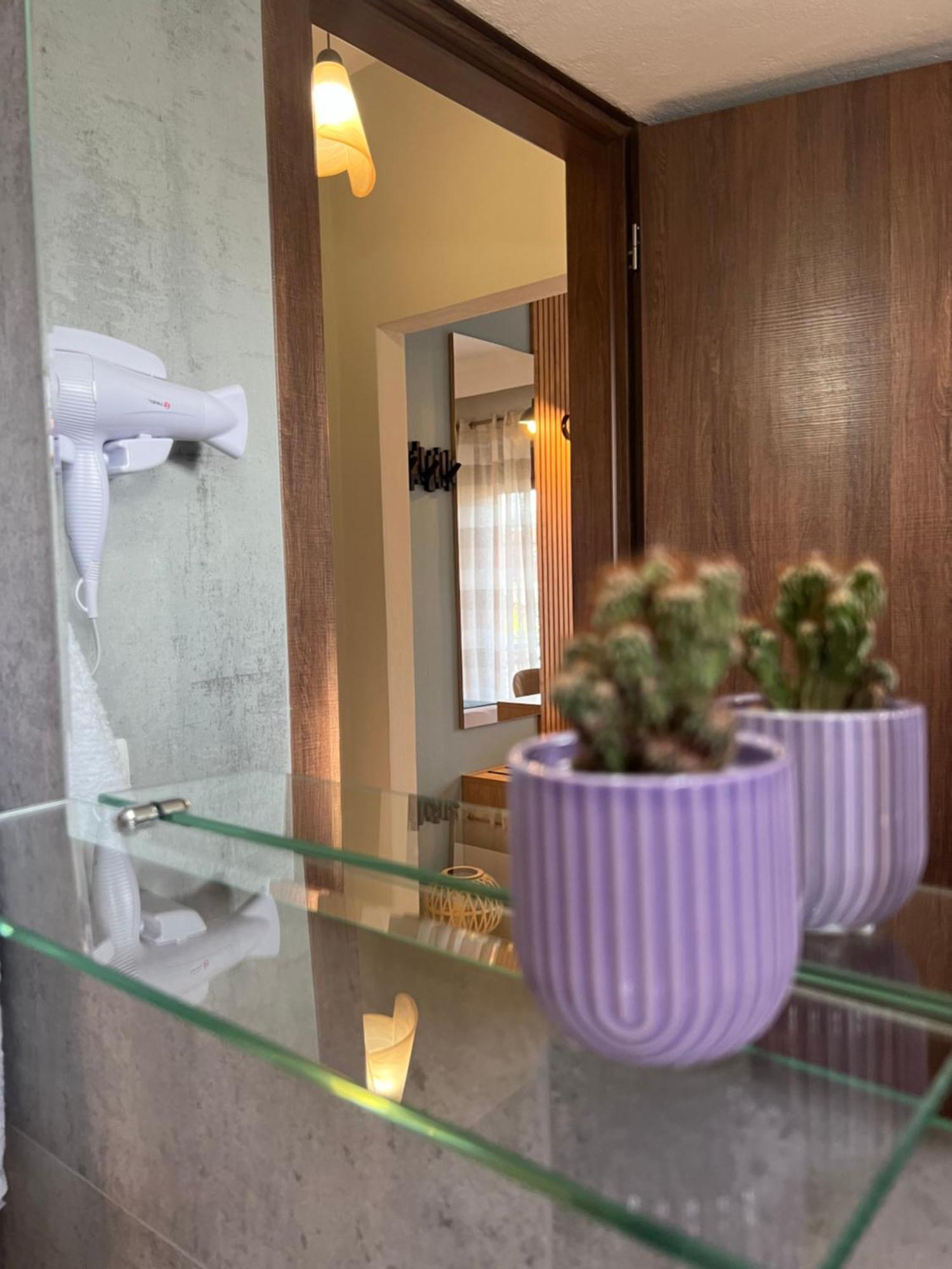Maria Rooms To Let 오라누폴리 외부 사진