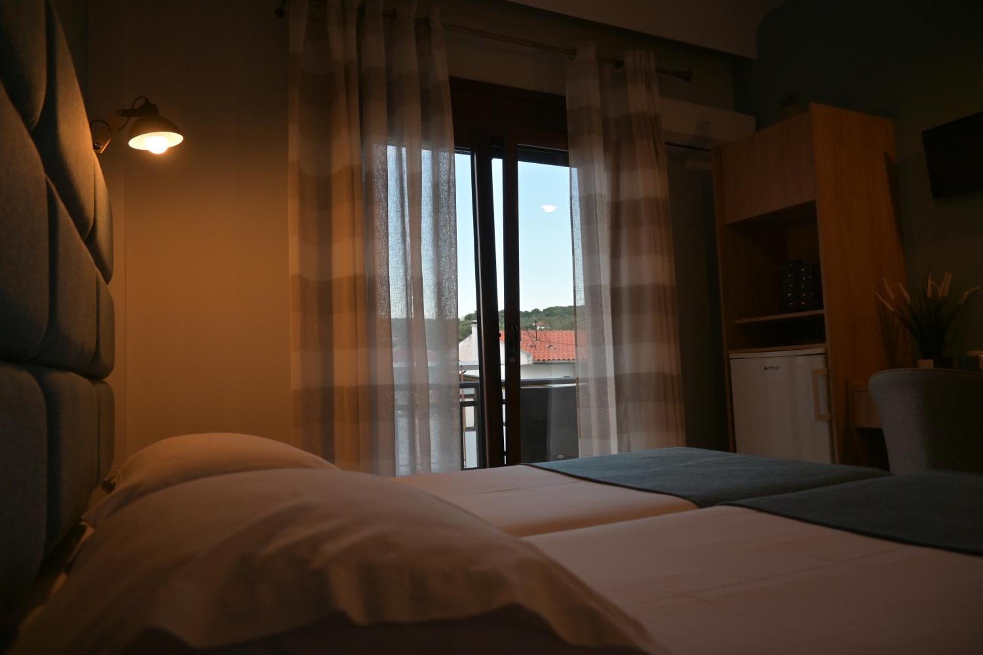 Maria Rooms To Let 오라누폴리 외부 사진