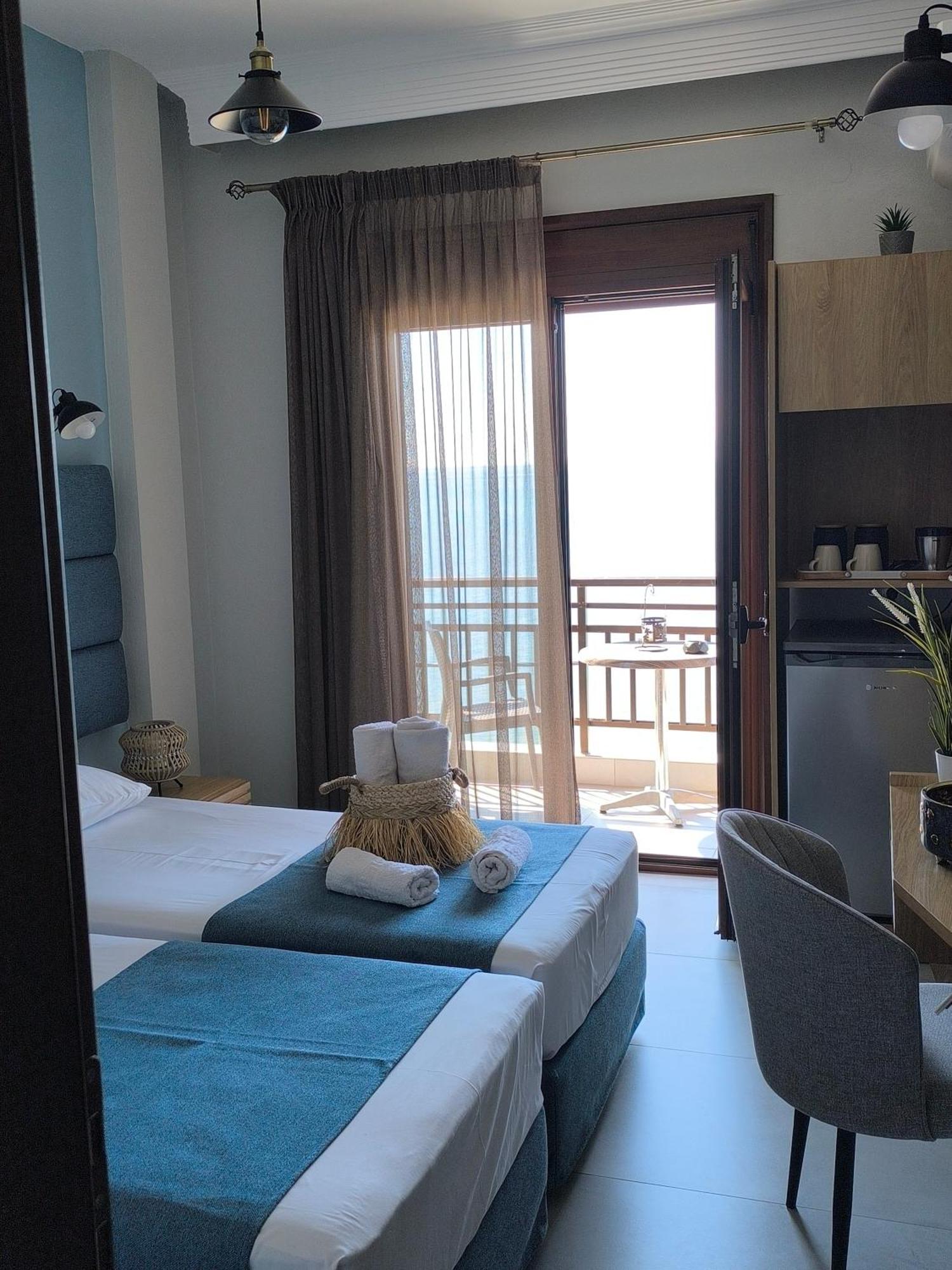 Maria Rooms To Let 오라누폴리 외부 사진